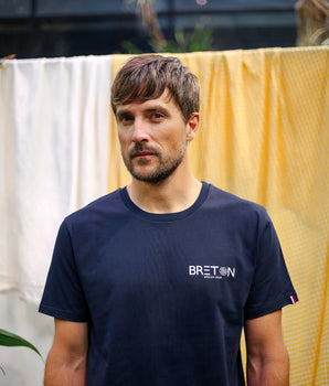 T-shirt homme "Kélig" coton bio marine motif breton sur le côté