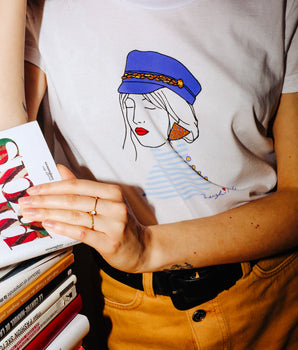 T-shirt femme "Maëlys" coton bio motif bretonne à la mer